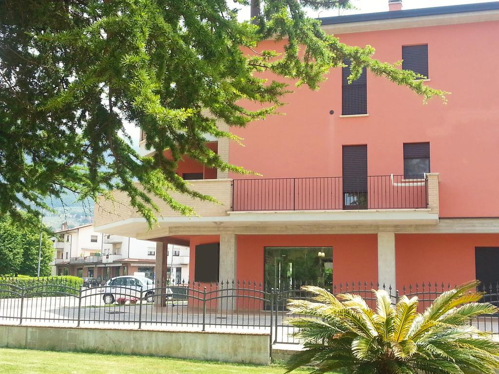 Residenza Il Rivo Apartment Ривоторто Екстериор снимка